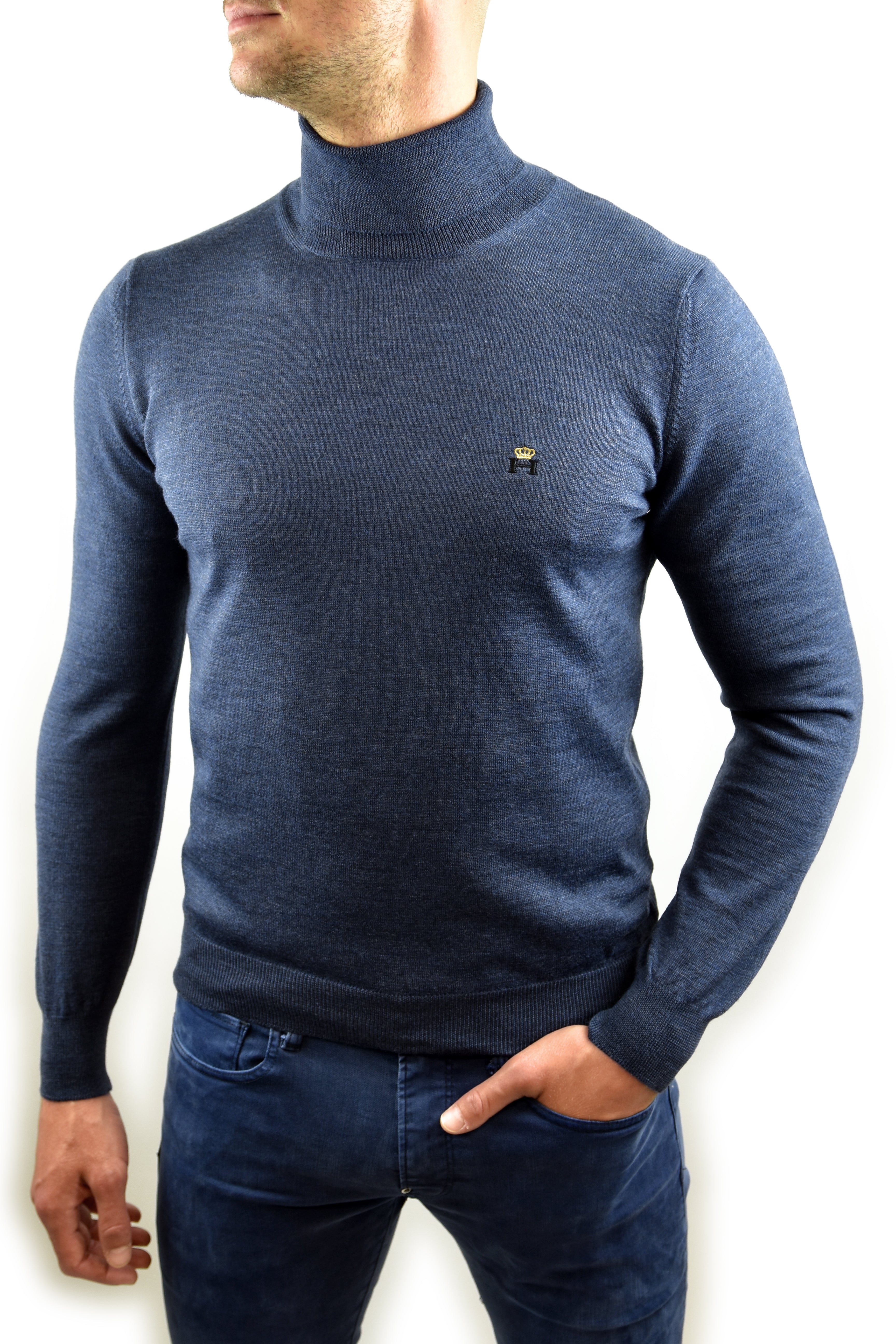 Turtle Neck Pull Dark Blue